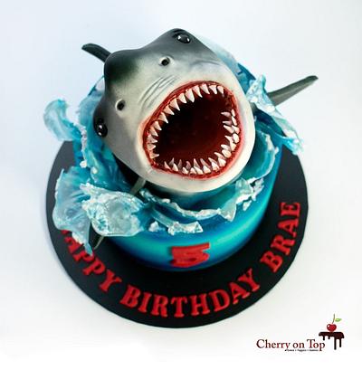 Shark Cake 🦈🦈🦈🦈 - Cake by Cherry on Top Cakes