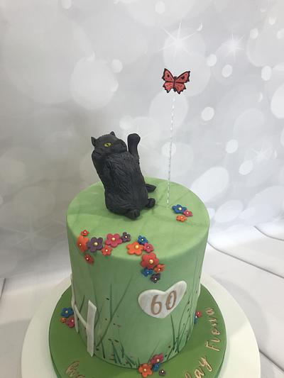 Cat and butterfly - Cake by bakemydayiom