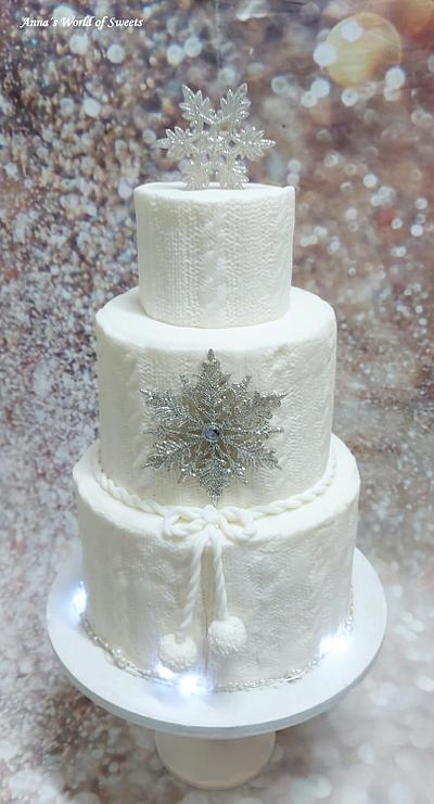 Winter Wedding Cake - Cake by Anna's World of Sweets 