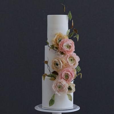 Wafer Paper Handmade Ranunculuses - Cake by Anna Astashkina