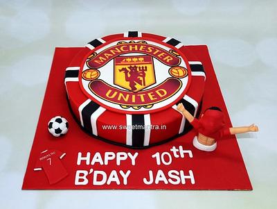 Manchester United theme cake - Cake by Sweet Mantra Homemade Customized Cakes Pune