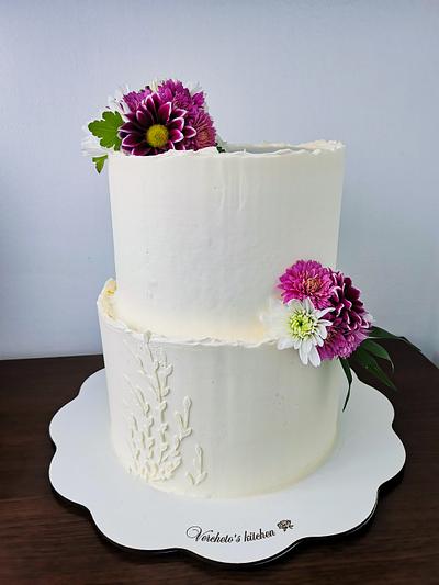 Wedding cake  - Cake by Vyara Blagoeva 