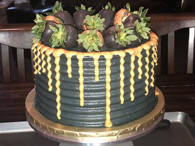 Black and gold - Cake by Yayan680