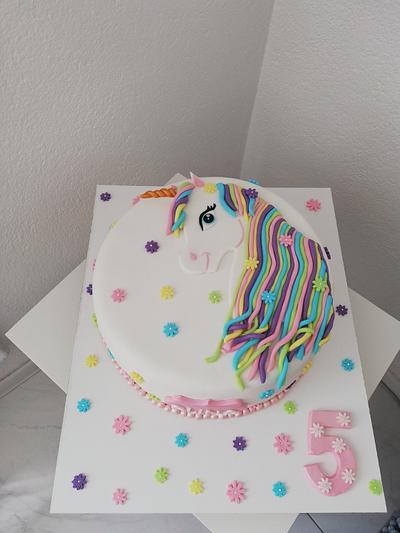 #unicorn  - Cake by Didicakes