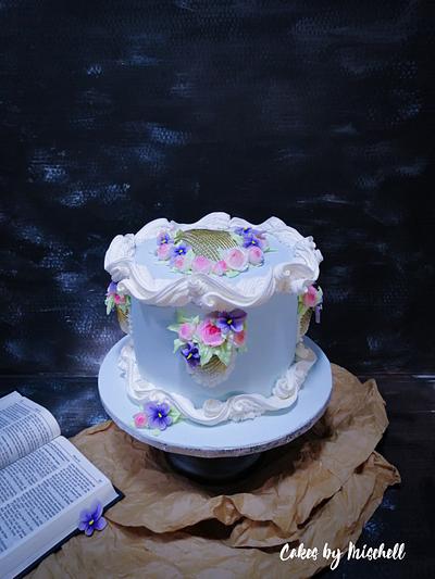 Royal icing  - Cake by Mischell