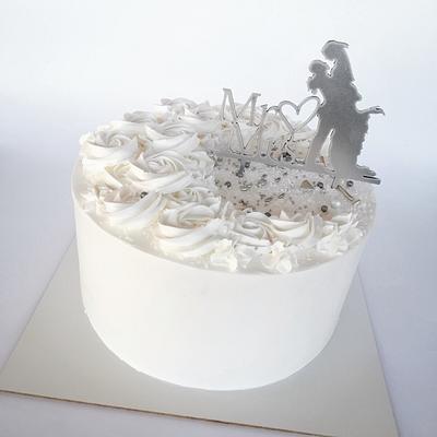 Mr&Mrs cake - Cake by Tortebymirjana