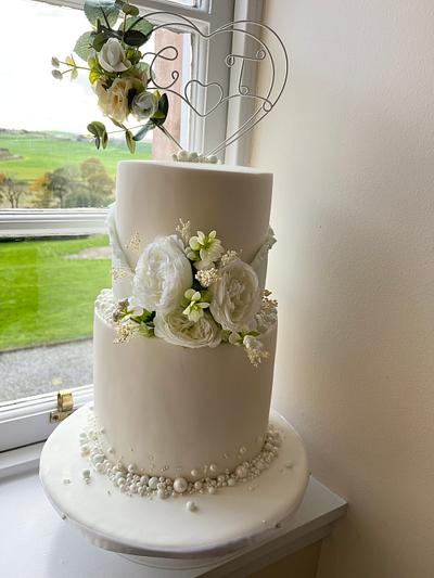 Wedding wrap cake  - Cake by Missyclairescakes
