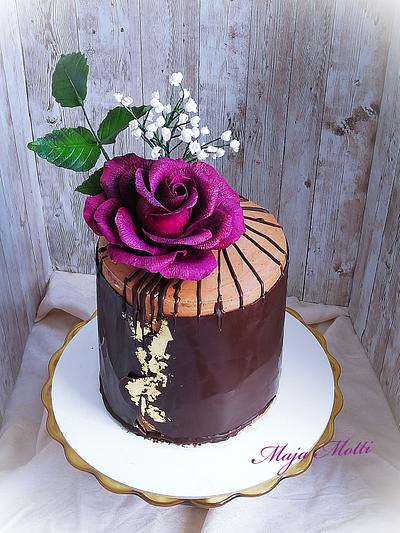 Red Rose and chocolate  - Cake by Maja Motti