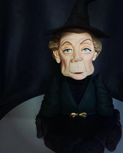 Mcgonagall figure bust - Cake by MayBel's cakes
