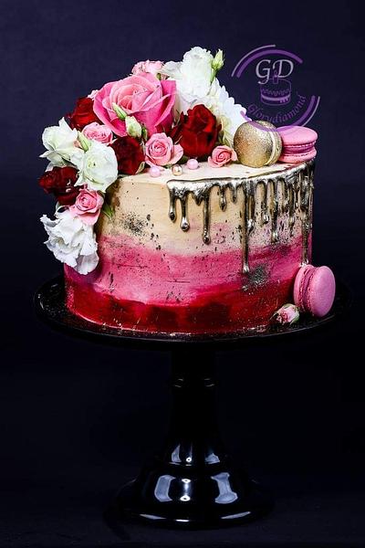Passionate beauty - Cake by Glorydiamond