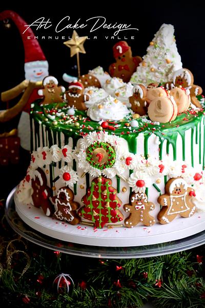 Christmas Drip cake - Cake by Emanuela La Valle - Art Cake Design