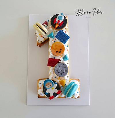 Astronaut - Cake by Maira Liboa