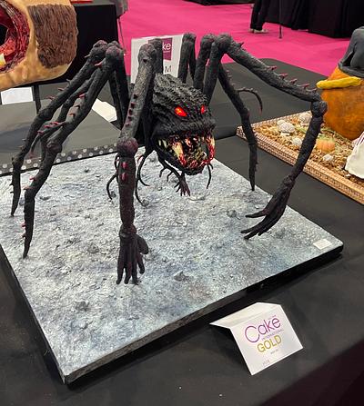 3d spider cake  - Cake by Gina Molyneux