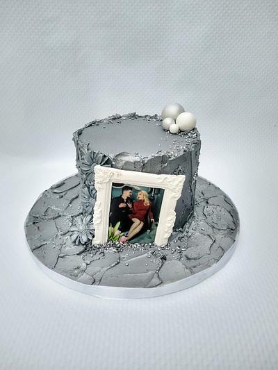 Silver cake - Cake by Dari Karafizieva