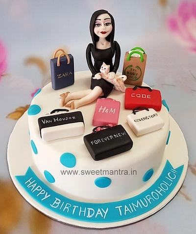 Shopaholic queen cake - Cake by Sweet Mantra Homemade Customized Cakes Pune