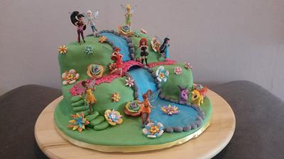 tinkerbell's magical garden - Cake by Rianne