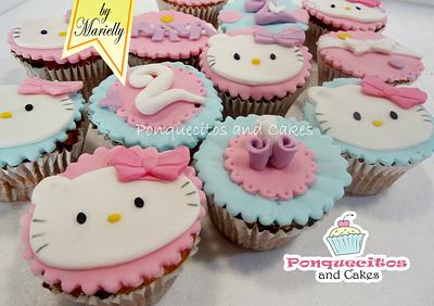 Kitty Cupcakes - Cake by Marielly Parra