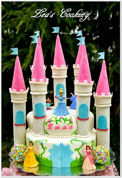 Castle Cake - Cake by Lea's Sugar Flowers
