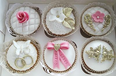 wedding cupcakes - Cake by Adriana12