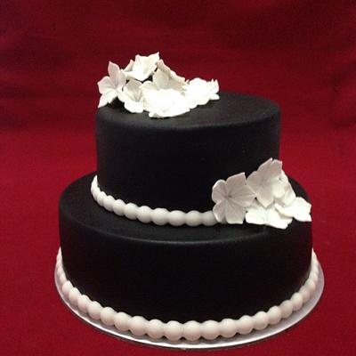 Mini Wedding Cake !!  - Cake by Manjari jain 