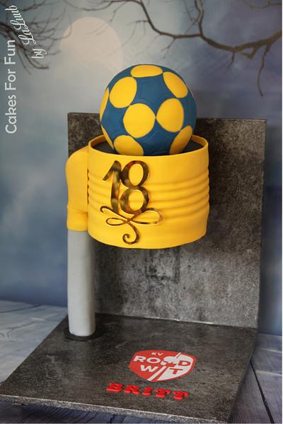 Korfball cake (gravity defying) - Cake by Cakes for Fun_by LaLuub
