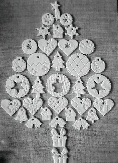 Homemade baking soda ornaments - Cake by Édesvarázs