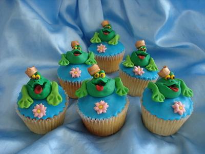Frog cupcakes - Cake by Dolce Sorpresa
