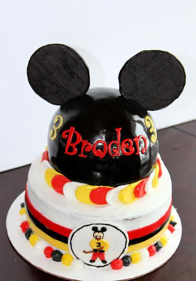 Mickey Mouse - Hockey Mashup cake - Cake by Kellie Witzke