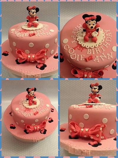 Pink Minnie and Bows Birthday cake - Cake by K Cakes