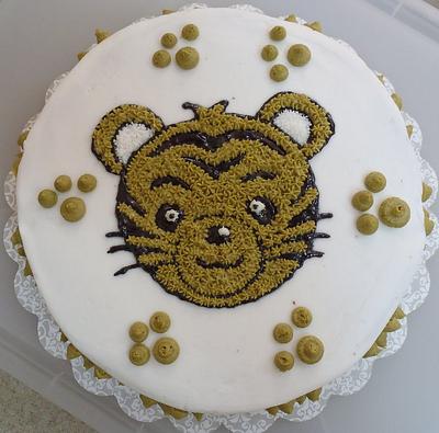 Tiger Buttercream Cake - Cake by MariaStubbs
