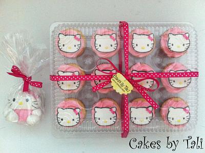 Hello Kitty Cupcakes - Cake by Tali