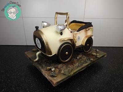 3D cake warsteiner car  - Cake by DeOuweTaart