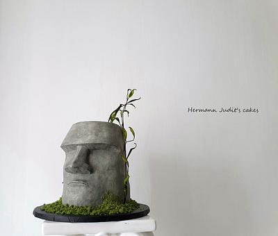 Moai - Cake by Judit