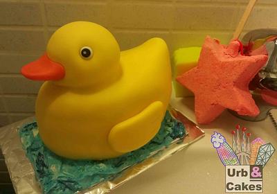 Rubber Ducky - Cake by Urb&Cakes