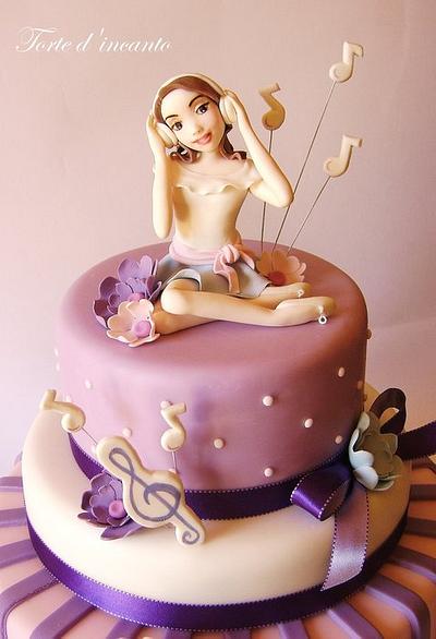 Violetta - Cake by Torte d'incanto - Ramona Elle
