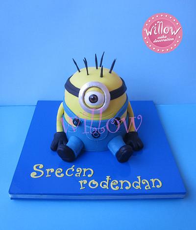 Minion cake - Cake by Willow cake decorations