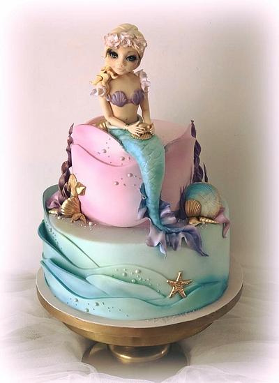 Sirena - Cake by Cristina Sbuelz