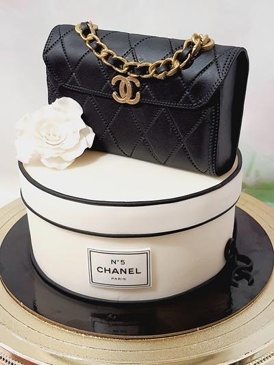 Chanel cake - Cake by ClaudiaSugarSweet