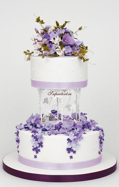 Lilac and violet flowers rapsody - Cake by Olga Danilova