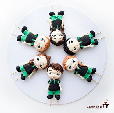 Graduation Cake Toppers - Cake by Cherry on Top Cakes