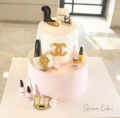 Makeup cake + video tutorial - Cake by QUEEN CAKES- MALKI
