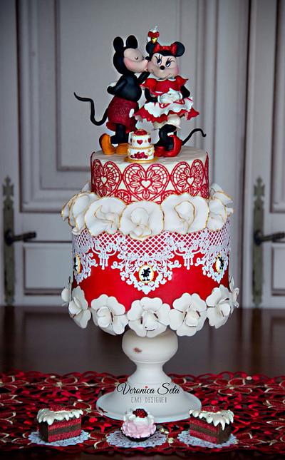 Minnie and Mickey, one love one heart. - Cake by Veronica Seta