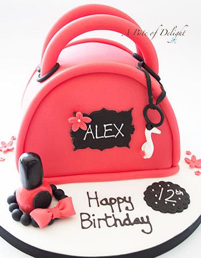 Red Handbag Cake - Cake by Melanie