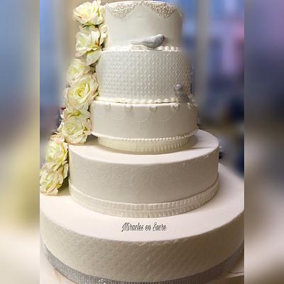 Weddingcake - Cake by miracles_ensucre