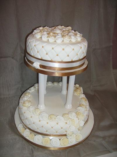 Gold & Ivory wedding cake  - Cake by Tracey