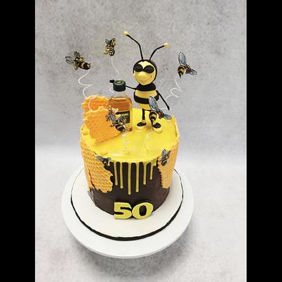 Bee - Cake by Nikča