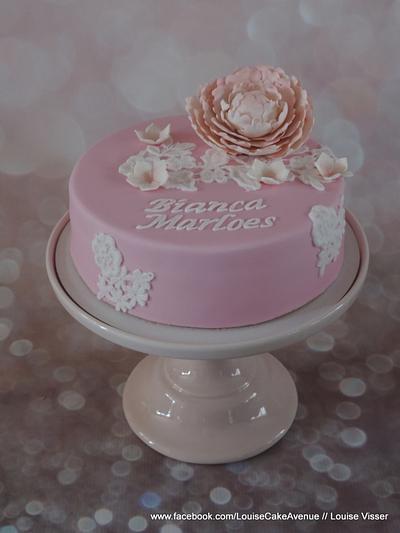 Elegant peony lace cake - Cake by Louise