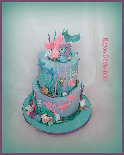 Mernaid tails - Cake by Karen Dodenbier