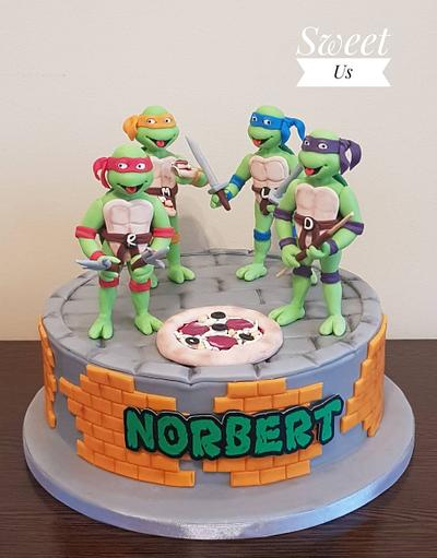 Birthday cake - Cake by Gabriela Doroghy