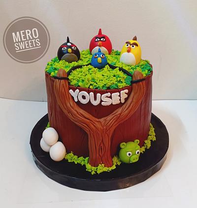 Angry birds cake - Cake by Meroosweets